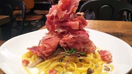 All-you-can-eat prosciutto until you say stop! Biodinami's raw pasta is too luxurious--Shirasuya and coriander are "as much as you like"