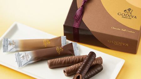 Godiva's "Chocolat Roll Cookie" - Chocolate coated langdosha dough with a crisp texture.