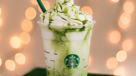 Starbucks, white mocha & matcha frappe, until Christmas! Matcha-flavored fluffy latte up to foam milk ♪