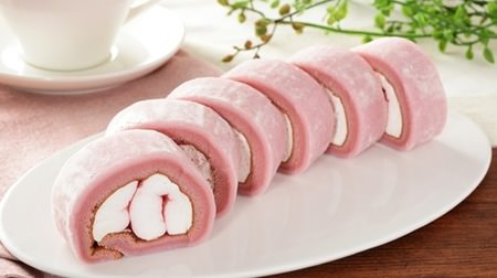 Increased chewyness! Lawson's "mochi-wrapped glutinous texture roll (strawberry milk)" looks delicious