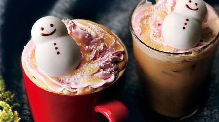 "Snowman Latte" with a cute snowman in Tully's! Put the pink strawberry whipped cream on it