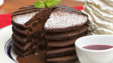 Due to its popularity, the period has been extended! "Fondant Chocolat Pancakes" at Eggs'n Things--Hurry up if you haven't eaten yet!
