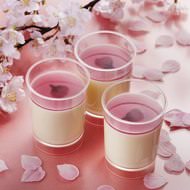 パブロに華やかな「とろけるチーズプリン‐桜」--甘酸っぱいソースと桜の花で春を感じて