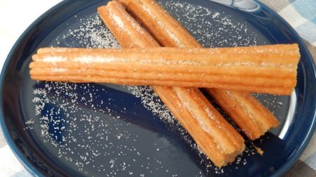 KALDI “5 Frozen Foods You Want to Keep on Stock” Churros made with a toaster, exquisite cheesecake, etc.