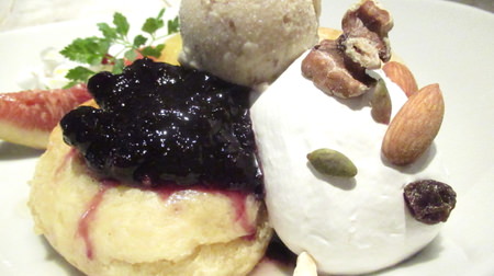 卵も乳製品も使わず美味！「ヴィーガン」パンケーキはもう芸術―新宿「アインソフ ジャーニー」