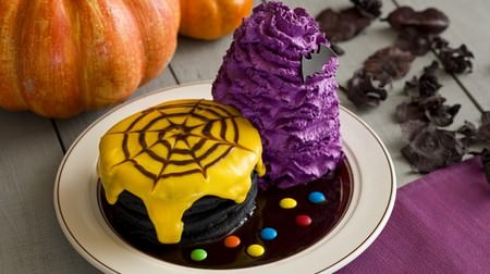 Eggs'n Things, Pumpkin x Purple Potato "Halloween Trick Pancake"! There is a prank inside ...?