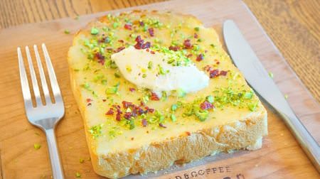 食パン専門店×コーヒースタンド「レブレッソ」のトーストが絶品！濃密なミルクジャムと一緒に