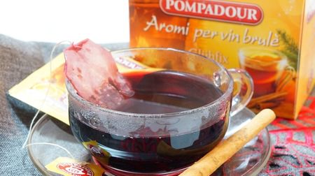 "Pompador Glühwein (for hot wine)" is an ally on a cold night! Put a tea bag and warm it for a spicy taste