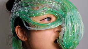 Clothes that make food with human breath "Algae suit" -enabling virtual "photosynthesis"?
