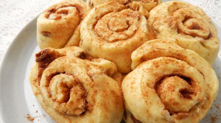 A simple recipe for "cinnamon rolls" baked in a rice cooker! Crispy and fluffy with hot cake mix