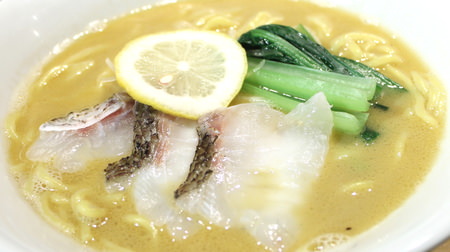 Sea bream ramen" with thick sea bream broth and firm, thick noodles is excellent! The sea bream battera is also delicious!