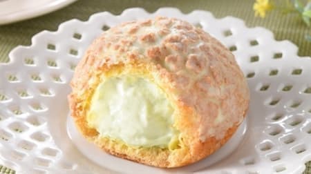 FamilyMart new arrival sweets & sweet bread summary! "Melon cookie shoe" looks delicious