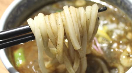 【実食】三田製麺の期間限定「特濃煮干しつけ麺」―こうばしい焼き魚のような出汁に角麺がからむ！