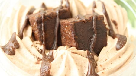 【実食】セブン-イレブン「濃厚ショコラケーキ」―艶やかに甘やかなカロリーの塊！