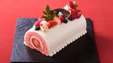 Celebrate the New Year with "Happy New Year Mouse! Red and White Roll Cake"! The chocolate mouse is cute