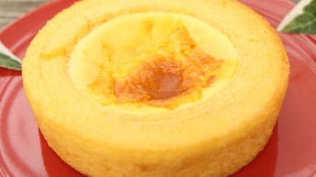 [Tasting] FamilyMart limited "Baum of baked cheesecake" -The outside is dark! The inside is moist!