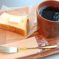 猿田彦珈琲 お手軽モーニング！すぐ出るモーニングコーヒーと厚切りトーストがワンコイン以下で！