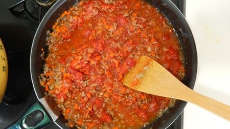 Easy recipe of minced meat sauce and freezing method! Freeze it thinly and flatly, fold it as much as you want and use it for cooking.