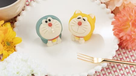 Lawson and Doraemon's Japanese sweets "Eat Mas Doraemon 2020" -Also "Original Doraemon ver." With healthy ears!