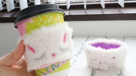 Healed by a fluffy cat and a rabbit! Make a cute convenience store coffee with the CAN DO "Mokomoko Sleeve" ♪