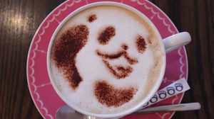 The healing effect of "Panda Coffee Shop", which is visited by panda lovers from overseas, is amazing.