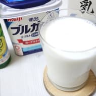 【牛乳消費】激うま「ラッシー」簡単レシピ！混ぜるだけ いちごヨーグルトで作っても美味しいよ！