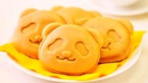 The chewy "panda-yaki" appeared--it's too cute to eat! ??