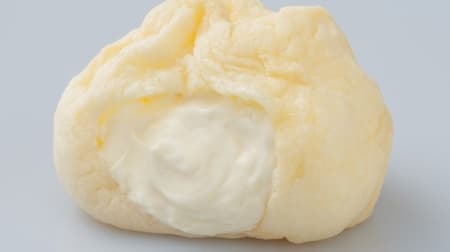 Beard Papa's white cream puff "SHIRO" is now available! Fromage cream in a chewy dough