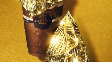 "Chocolixer GOLDEN" and "Soft serve ice cream GOLDEN" that shine in Godiva! Gorgeous co-starring of chocolate and gold leaf
