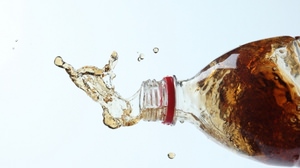 Does drinking too much "carbonated drink" damage the brain? Research results have been reported that it seems better to moderate sweet drinks