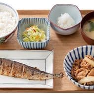吉野家の「さんま炭火焼き牛定食」今年は関東の店舗限定で提供 -- さんまがなくなり次第終了！
