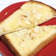 【レシピ】アーモンド好き注目「アマンドトースト」香ばしい風味と甘さにハマっちゃう贅沢トーストレシピ