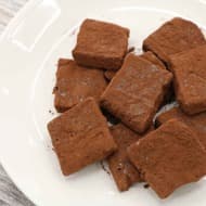 【バレンタインレシピ】今年は手作り！バレンタインにおすすめな超簡単レシピ3選！「豆腐生チョコ」や1分で作れる「生チョコ」など