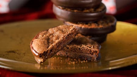春華堂「シュトロイゼル」ドイツの伝統菓子がショコラサンドクッキーに進化！