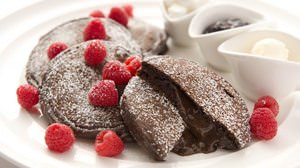 Enjoy the melty chocolate and marshmallows! Valentine's Day limited pancakes for "Sarabeth"