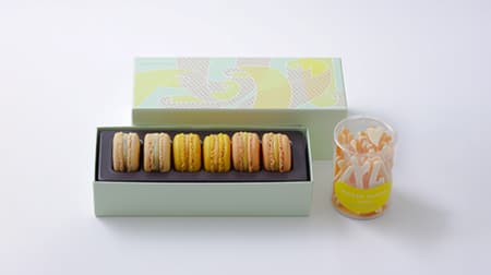 Limited edition macaroons and part de fluy in collaboration with Pierre Hermé Paris "Mina Perhonen"