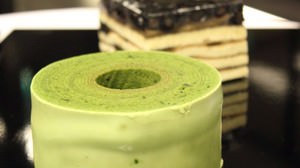Juchheim's "Ultimate Baumkuchen" is worrisome--Japanese flavors "Matcha" and "Kuromame" are now available