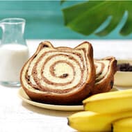 7月限定「ねこねこ食パン〜トロピカルチョコバナナ〜」ねこねこ食パンから！バナナの香り高い味わい
