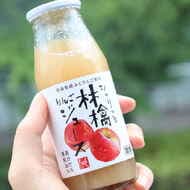 【実食】カルディ「もへじ シャリっと林檎ジュース」JAL国内線ファーストクラス機内食採用！リッチな “食べる” りんごジュース！