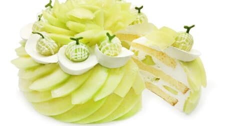 Cafe Comsa "Musquemelon Shortcake" July is a cake using melon with juicy sweetness