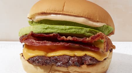 Shake Shack "Avocado Bacon Burger" "Avocado Bacon Chicken" debuts in Japan! Which would you like, Angus beef or chicken fried?