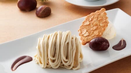 Cafe Morozoff "Freshly made Mont Blanc" "Desert plate for a limited time" Rich sweets with plenty of chestnuts!