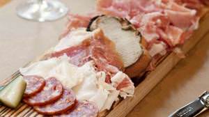 Exquisite "raw ham" starts from 500 yen! Prosciutto Italian "La Proshuteria" opens in Kagurazaka, Tokyo!