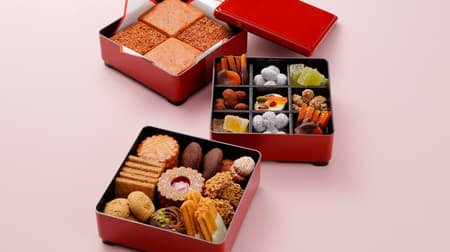 Kyoto Chourakukan "New Year's Flower Confectionery Sweets New Year" Three-tiered pastry chef Handmade cookies, chocolate, pound cake, florentine, etc. Sweets New Year