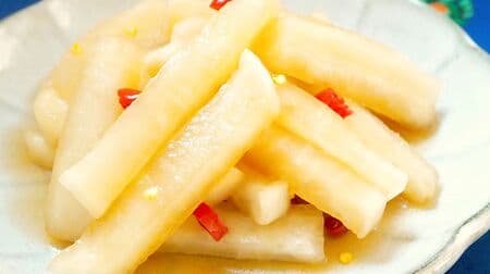"Chinese style radish pickled" simple recipe! The texture and sesame oil are appetizing! Refrigerate for regular vegetables