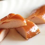 【実食】ファミマ「国産鶏ささみ スモーク」カロリー 41kcal たんぱく質9.8g 糖質0g 燻製香こうばしいプリプリチキン