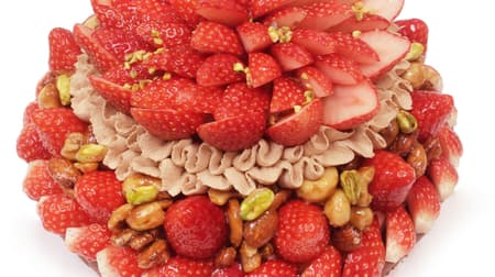Cafe Comsa "Tochigi Prefecture Strawberry" Tochiaika "and Praline Cream Cake" January 15 "Strawberry Day" sweets!