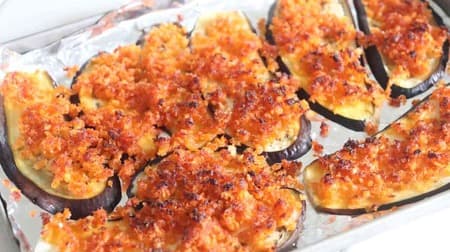 Three recipes for panko breadcrumbs! Breaded eggplant, breaded chicken breast, breaded octopus and small tomatoes...