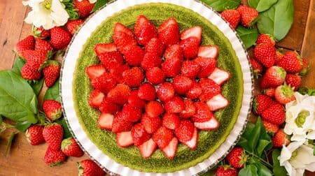 Kiroufe Bon "2022 Strawberry Fair" Vol. 3 "Matcha and Strawberry Tart", "Benihoppe and Koshihikari Tart", "Akitamidori Pudding and Strawberry Tart "Akita Midori" pudding and strawberry tart