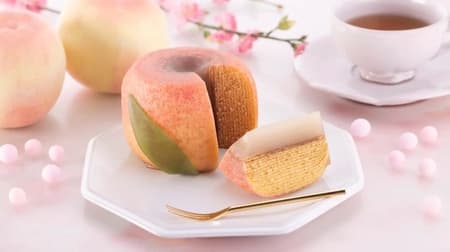 Momokatei "Marutto Shiawase Momo Baumu" - a new peach baumkuchen using local Aichi white peaches